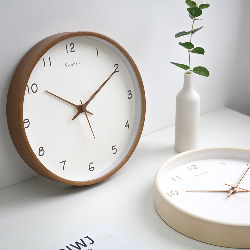 Mogendo | Simple analog solid wood wall clock for home – timeless and elegant!