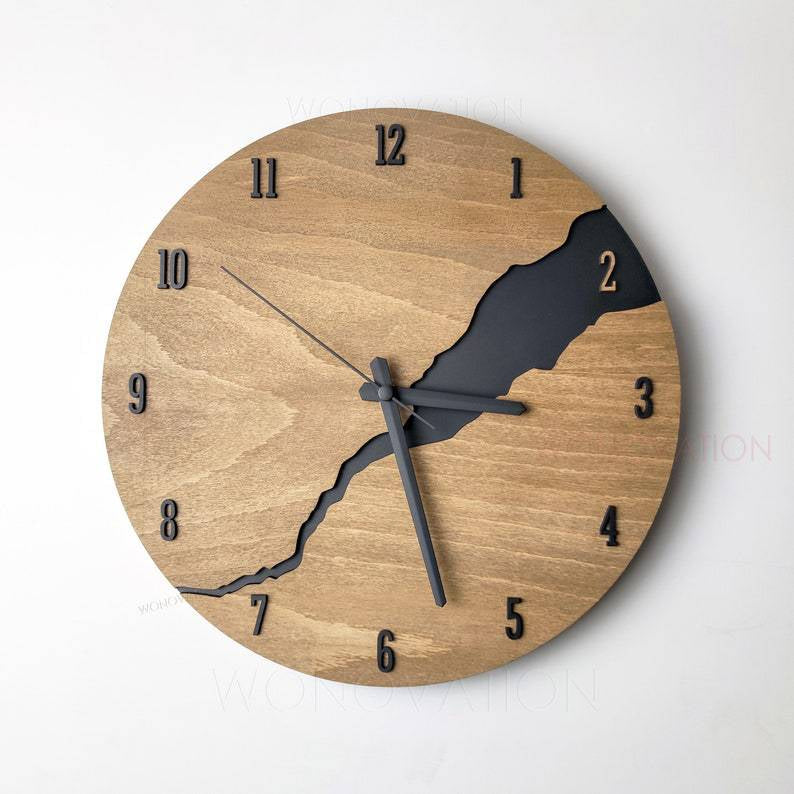 Mogendo | Luxury Wood Wall Clock - Timeless Design for Every Interior Numbers 30x30 cm