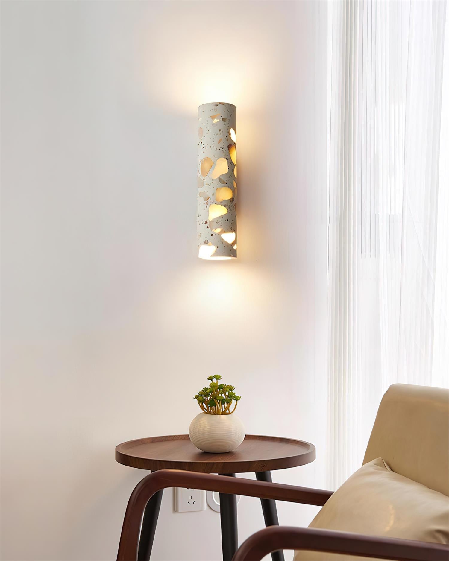 Mogendo | Clasten Wall Lamp
