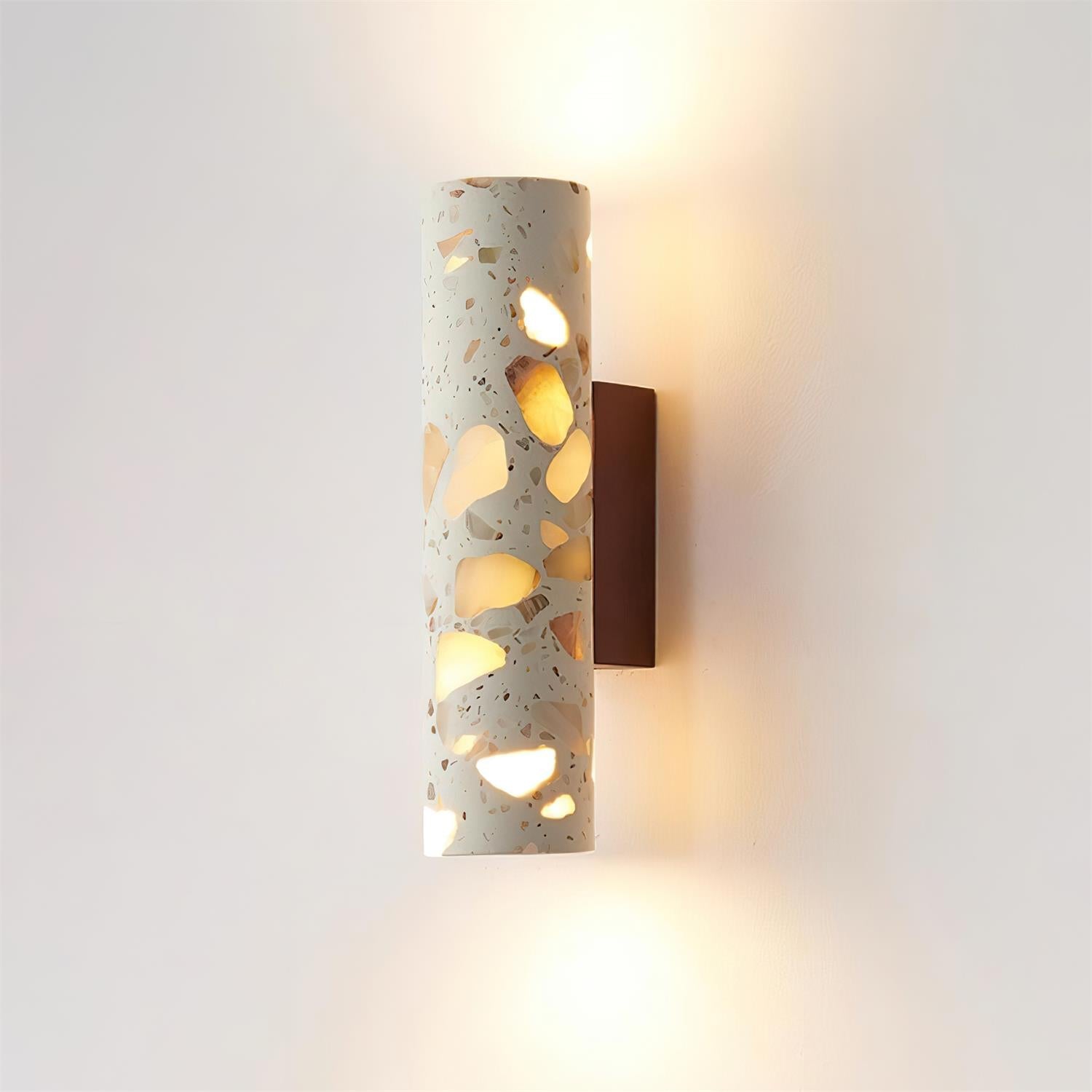 Mogendo | Clasten Wall Lamp
