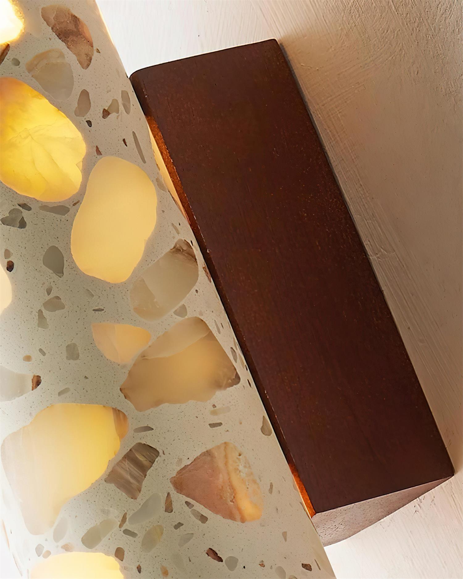 Mogendo | Clasten Wall Lamp