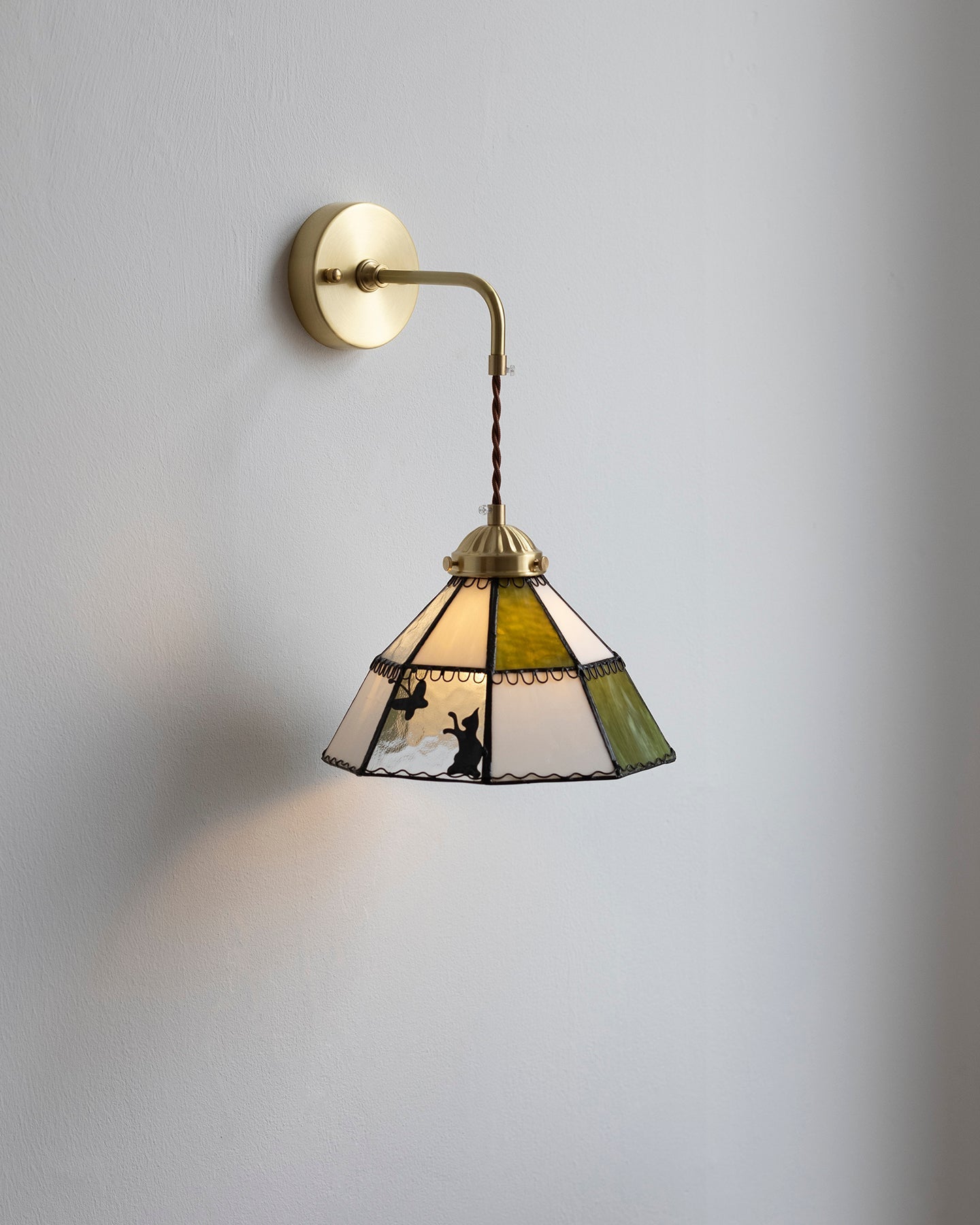 Mogendo | Leporine Wall Lamp