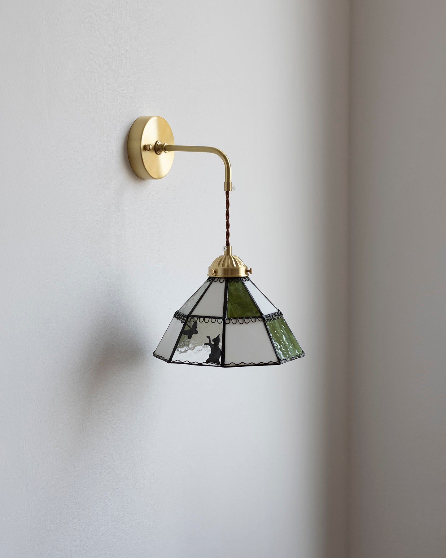 Mogendo | Leporine Wall Lamp