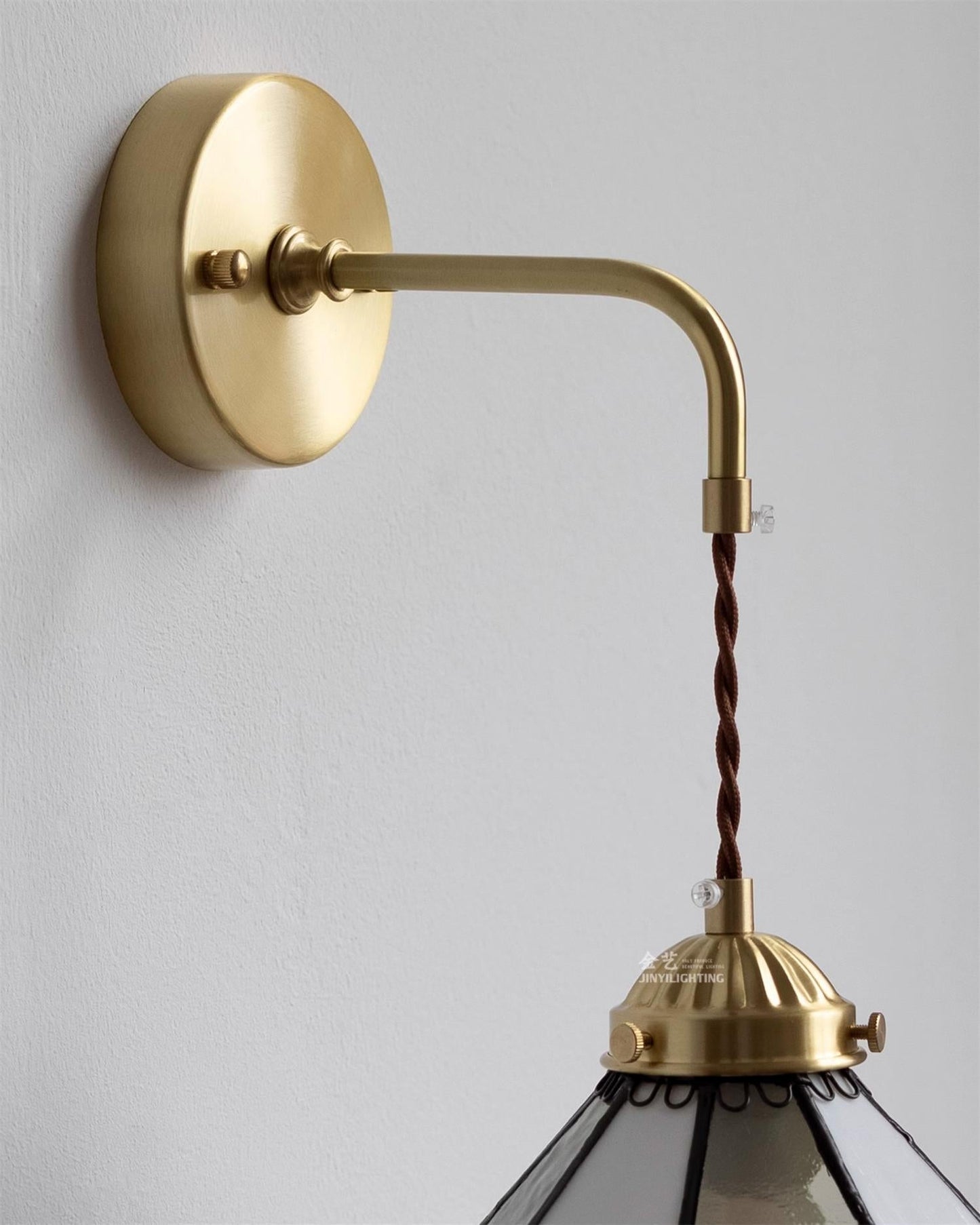 Mogendo | Leporine Wall Lamp
