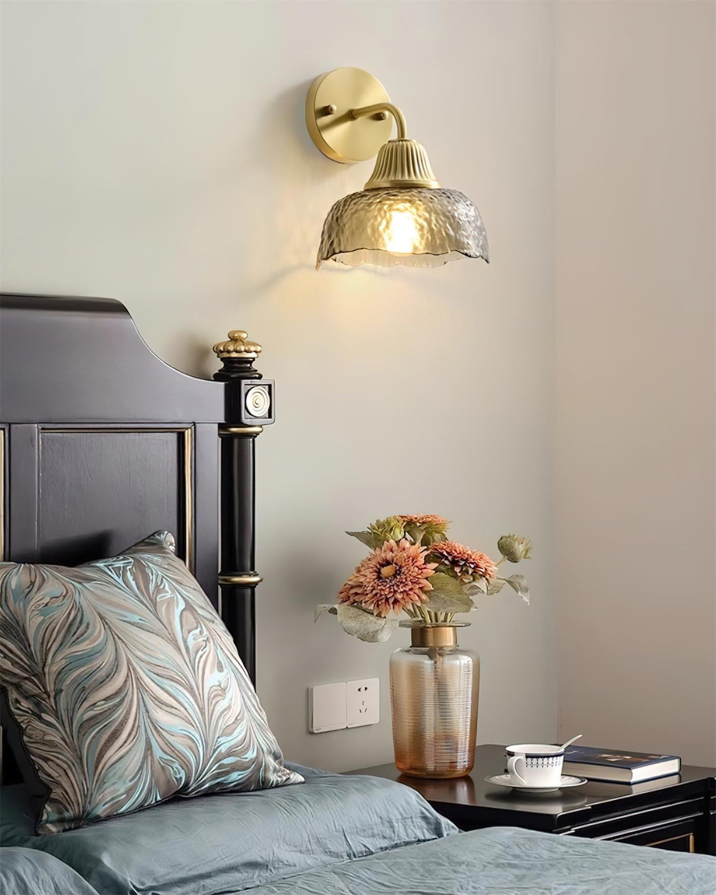 Mogendo | Lunara Wall Lamp