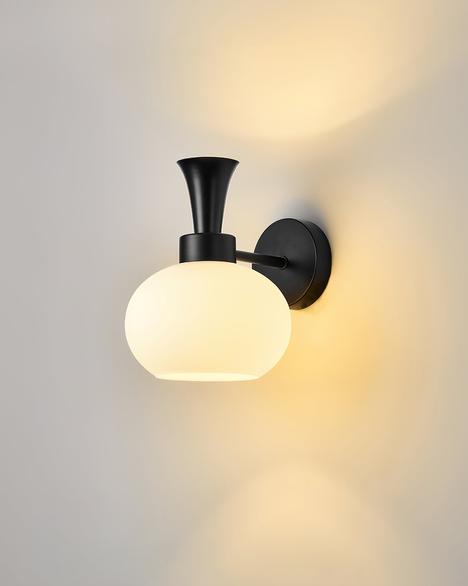 Mogendo | Mareli Wall Lamp