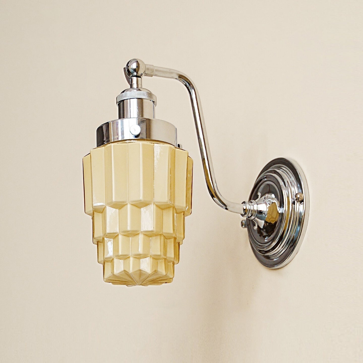Mogendo | Marnie Wall Lamp Model B W 13cm x H 26cm W 5.1″ x H 10.2″ Chrome & Pudding Yellow