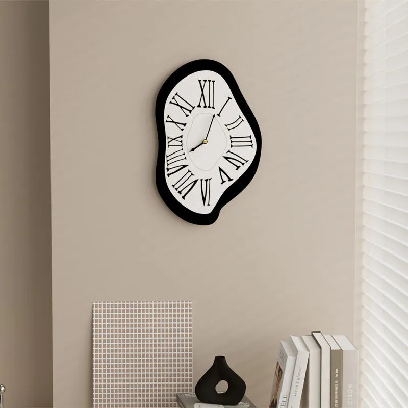 Mogendo | Surreal melting nordic wall clock Asia