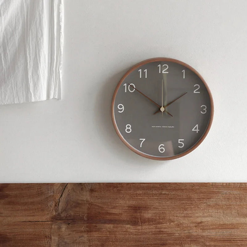 Mogendo | TranscendTime | Wall clock made of wood and glass