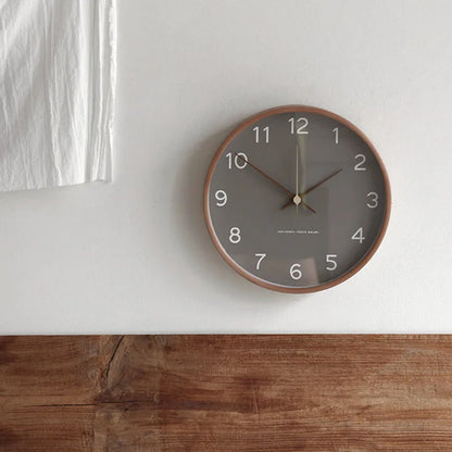 Mogendo | TranscendTime | Wall clock made of wood and glass