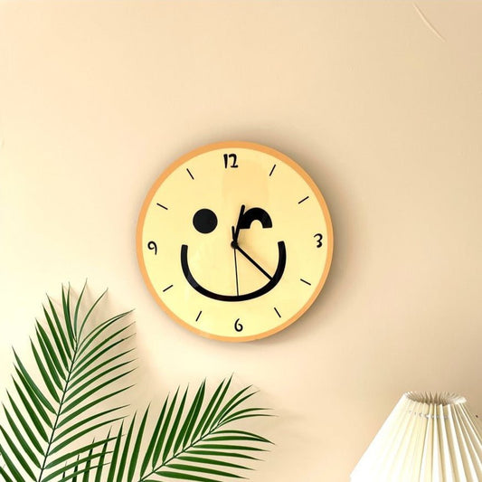 Mogendo | Wall clock with yellow smiley cartoon 25 cm