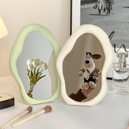 Mogendo | Irregular Blob Makeup Mirror